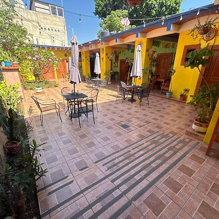 Hotel Posada "Mi Rosita" Oaxaca Екстер'єр фото